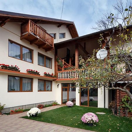 La Coltul Castelului Bran Boutique Hotel Kültér fotó