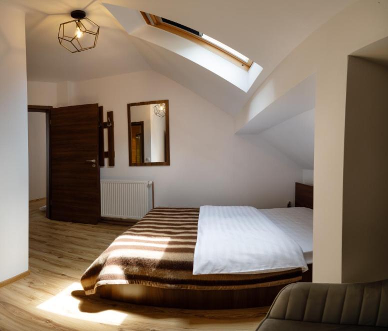 La Coltul Castelului Bran Boutique Hotel Kültér fotó