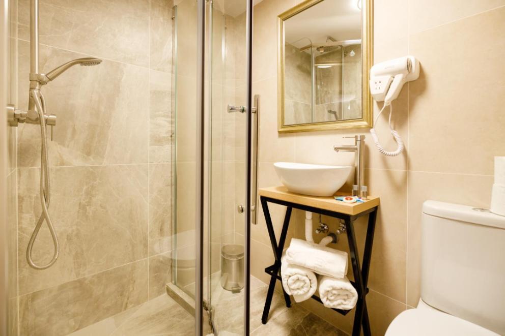 La Coltul Castelului Bran Boutique Hotel Kültér fotó
