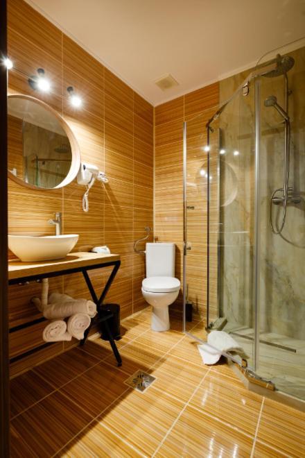 La Coltul Castelului Bran Boutique Hotel Kültér fotó