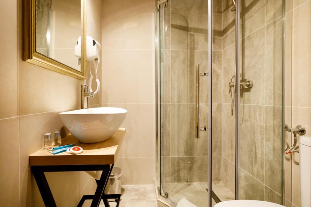 La Coltul Castelului Bran Boutique Hotel Kültér fotó