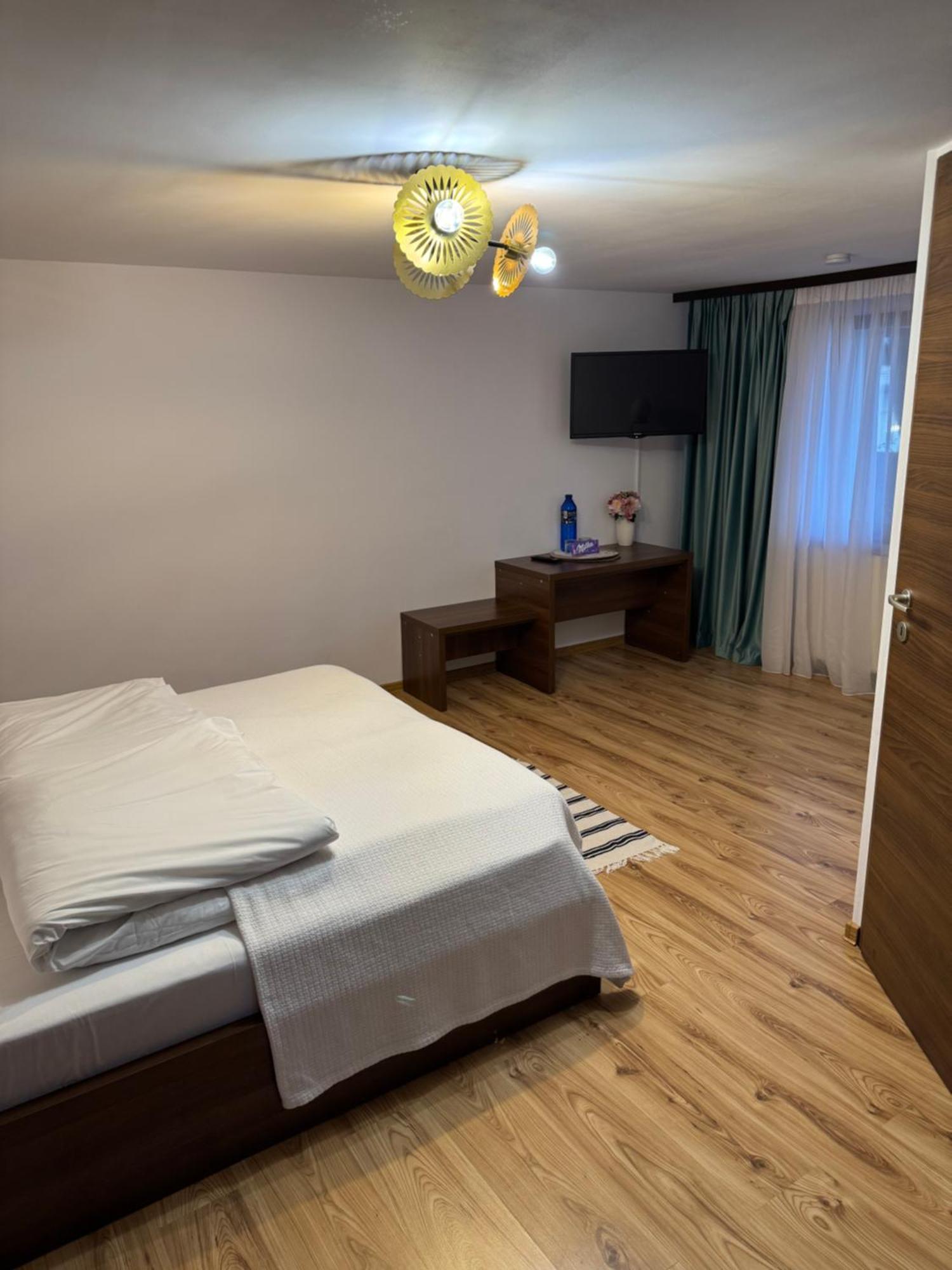 La Coltul Castelului Bran Boutique Hotel Kültér fotó