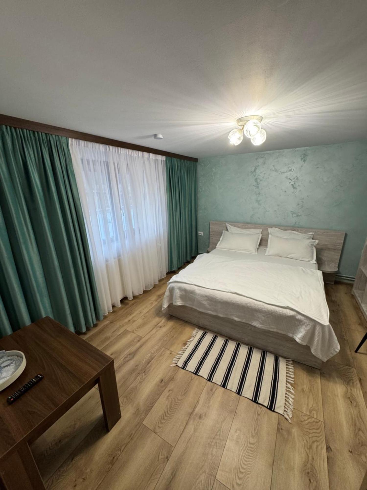 La Coltul Castelului Bran Boutique Hotel Kültér fotó