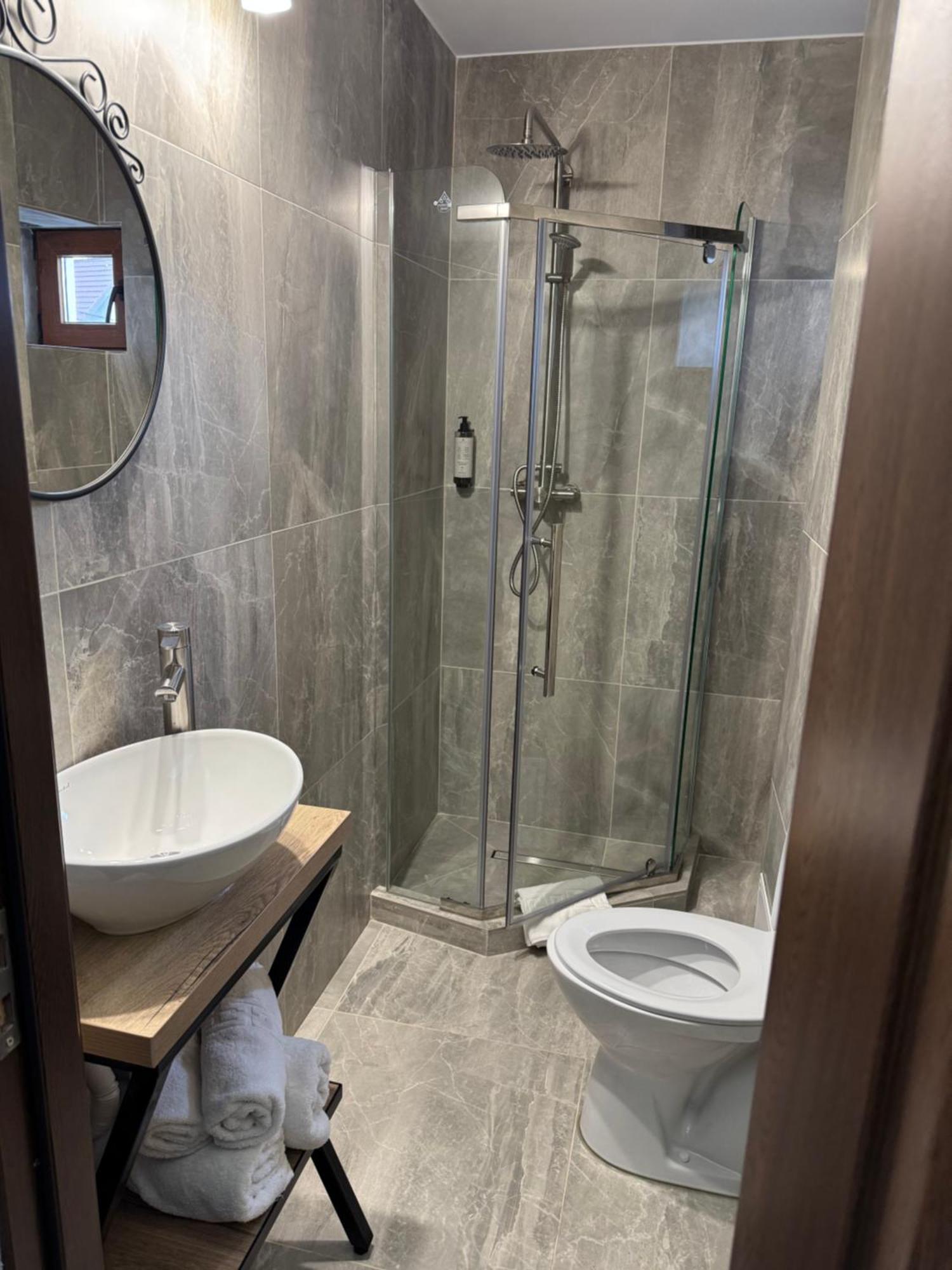 La Coltul Castelului Bran Boutique Hotel Kültér fotó